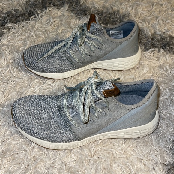 New Balance - Cruz - Picture 2 of 11